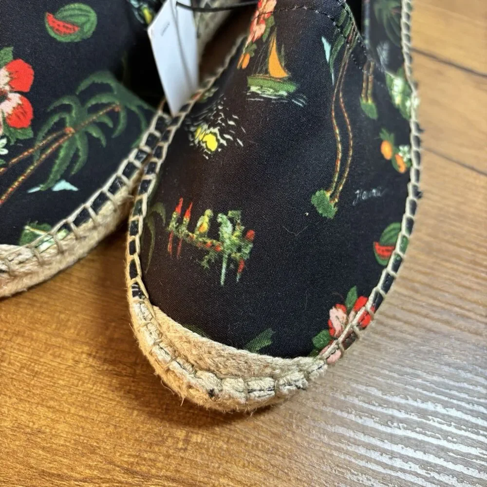 NWT Urban Outfitters Aloha Tropical Espadrilles Flats Womens Size 6